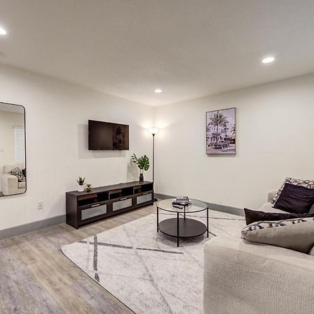 Trendy Midtown Apt, Walk To Shops & Sites, Pets Ok Houston Extérieur photo