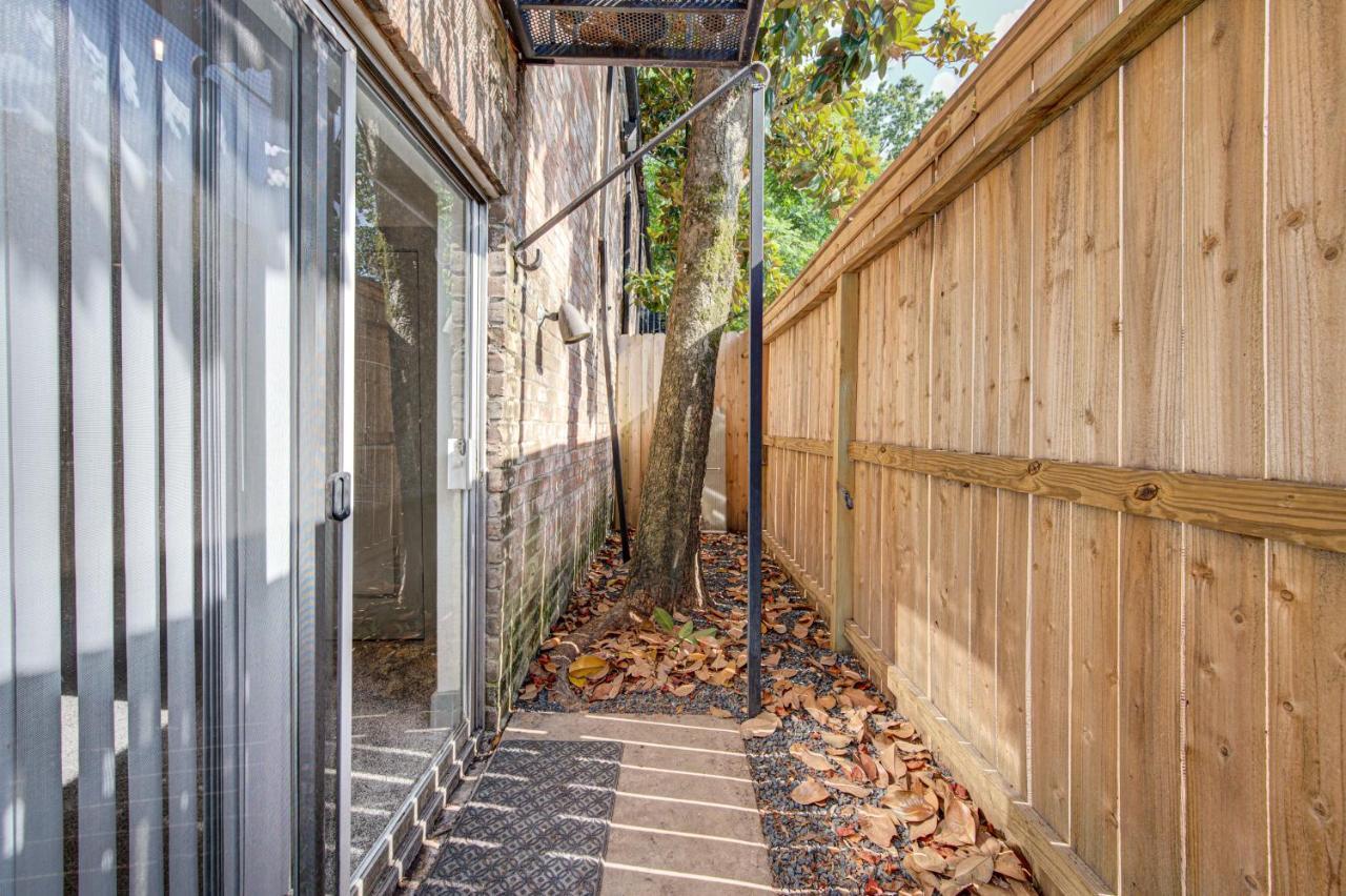 Trendy Midtown Apt, Walk To Shops & Sites, Pets Ok Houston Extérieur photo