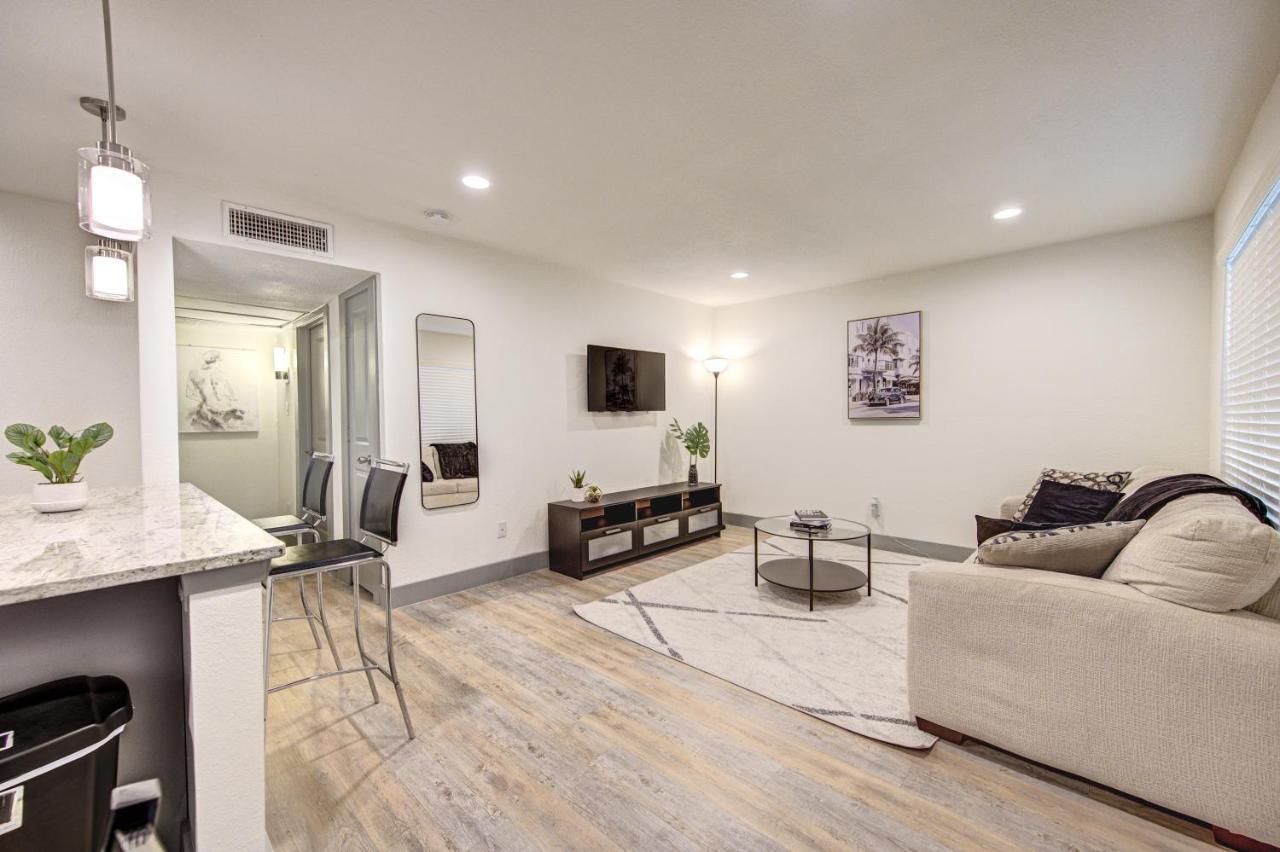 Trendy Midtown Apt, Walk To Shops & Sites, Pets Ok Houston Extérieur photo