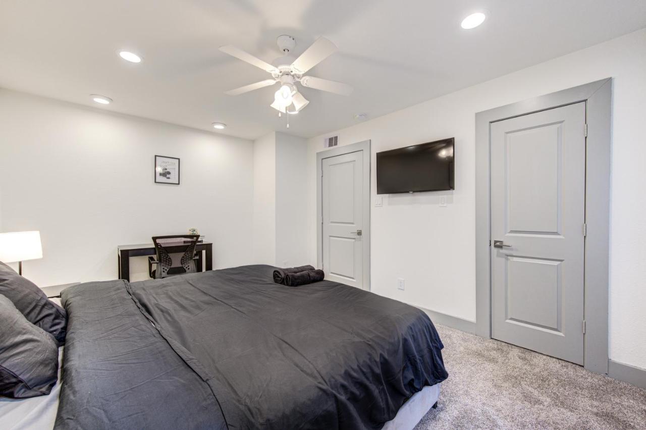 Trendy Midtown Apt, Walk To Shops & Sites, Pets Ok Houston Extérieur photo