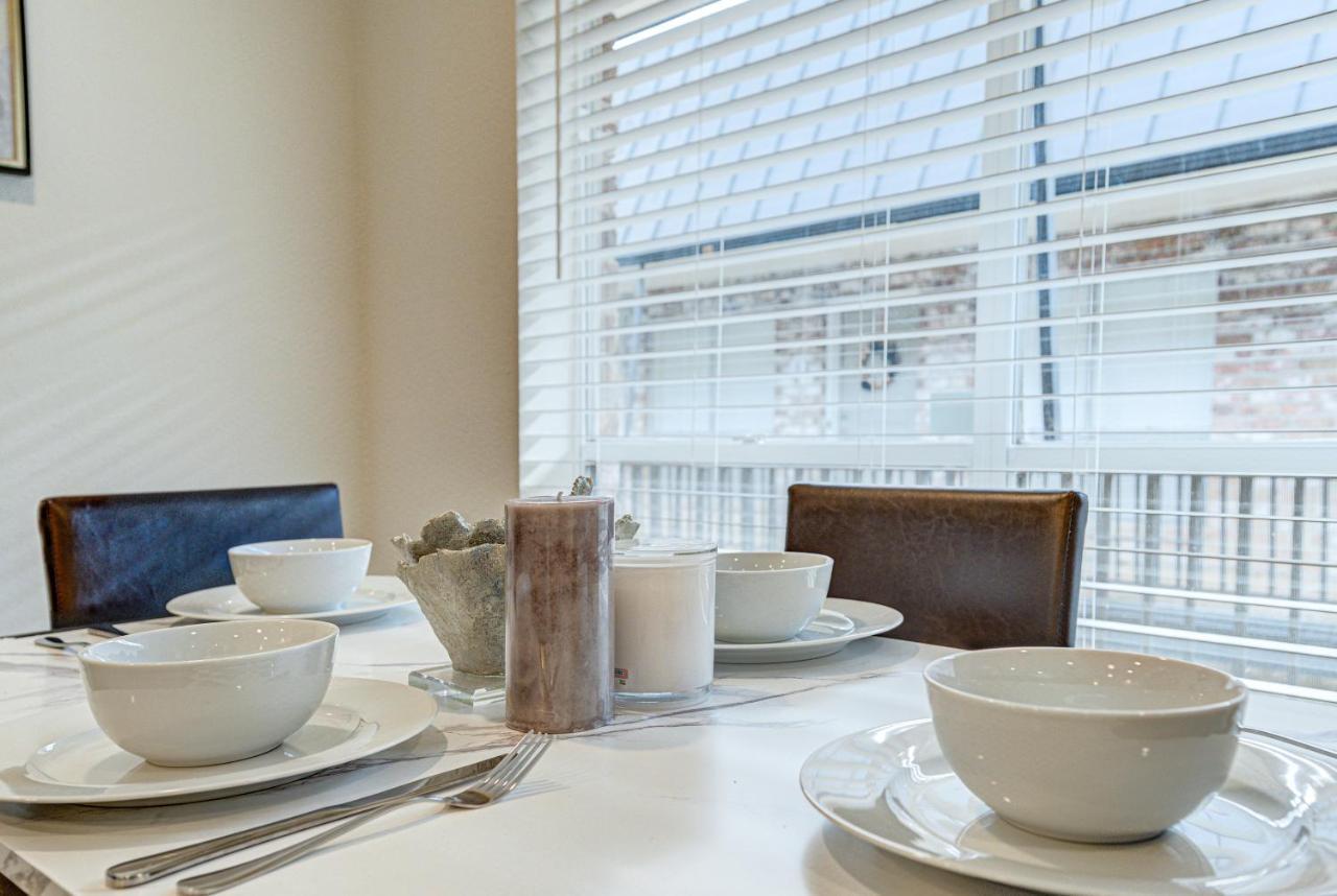 Trendy Midtown Apt, Walk To Shops & Sites, Pets Ok Houston Extérieur photo