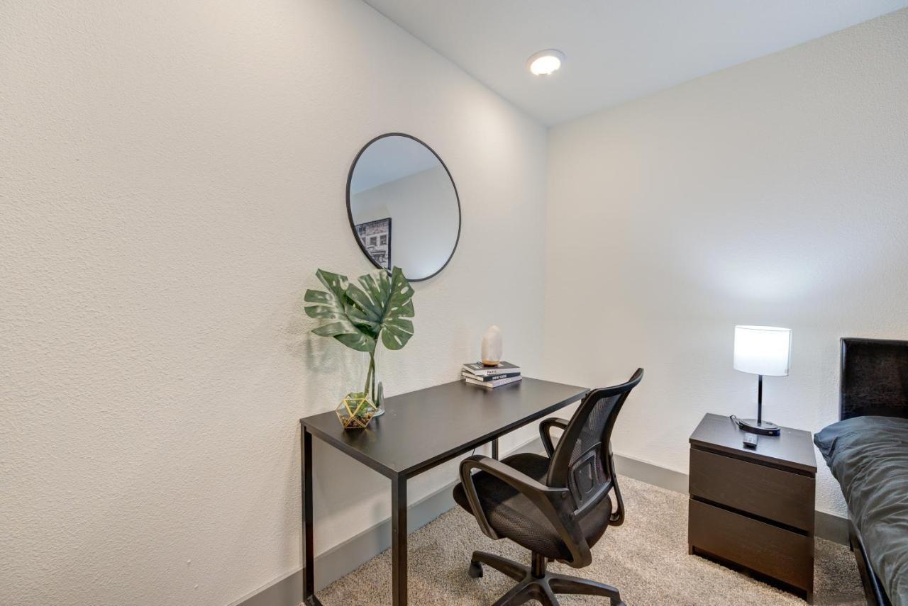 Trendy Midtown Apt, Walk To Shops & Sites, Pets Ok Houston Extérieur photo