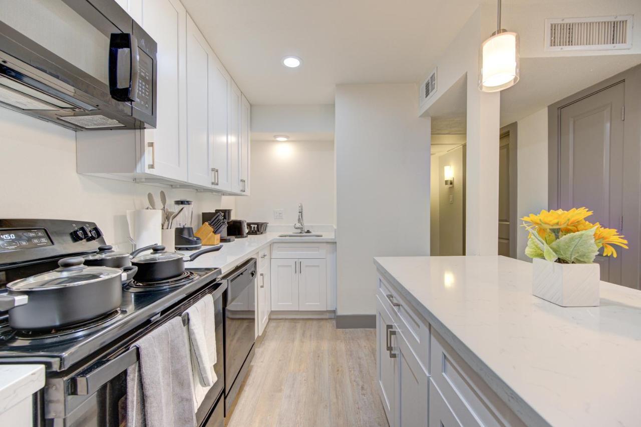 Trendy Midtown Apt, Walk To Shops & Sites, Pets Ok Houston Extérieur photo