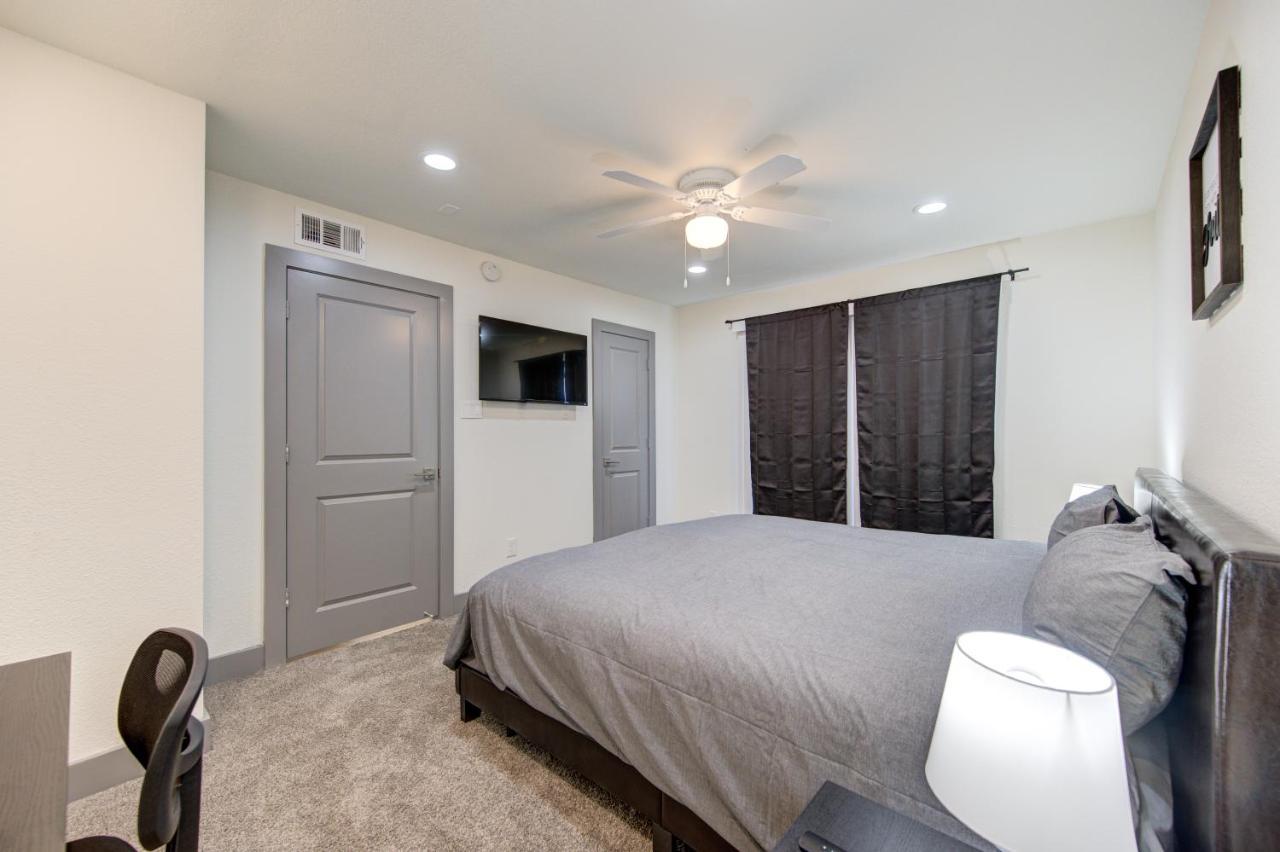 Trendy Midtown Apt, Walk To Shops & Sites, Pets Ok Houston Extérieur photo